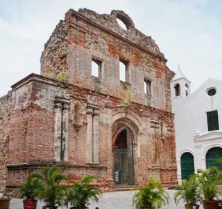 constructores de la restauración de Casco Viejo en Panamá